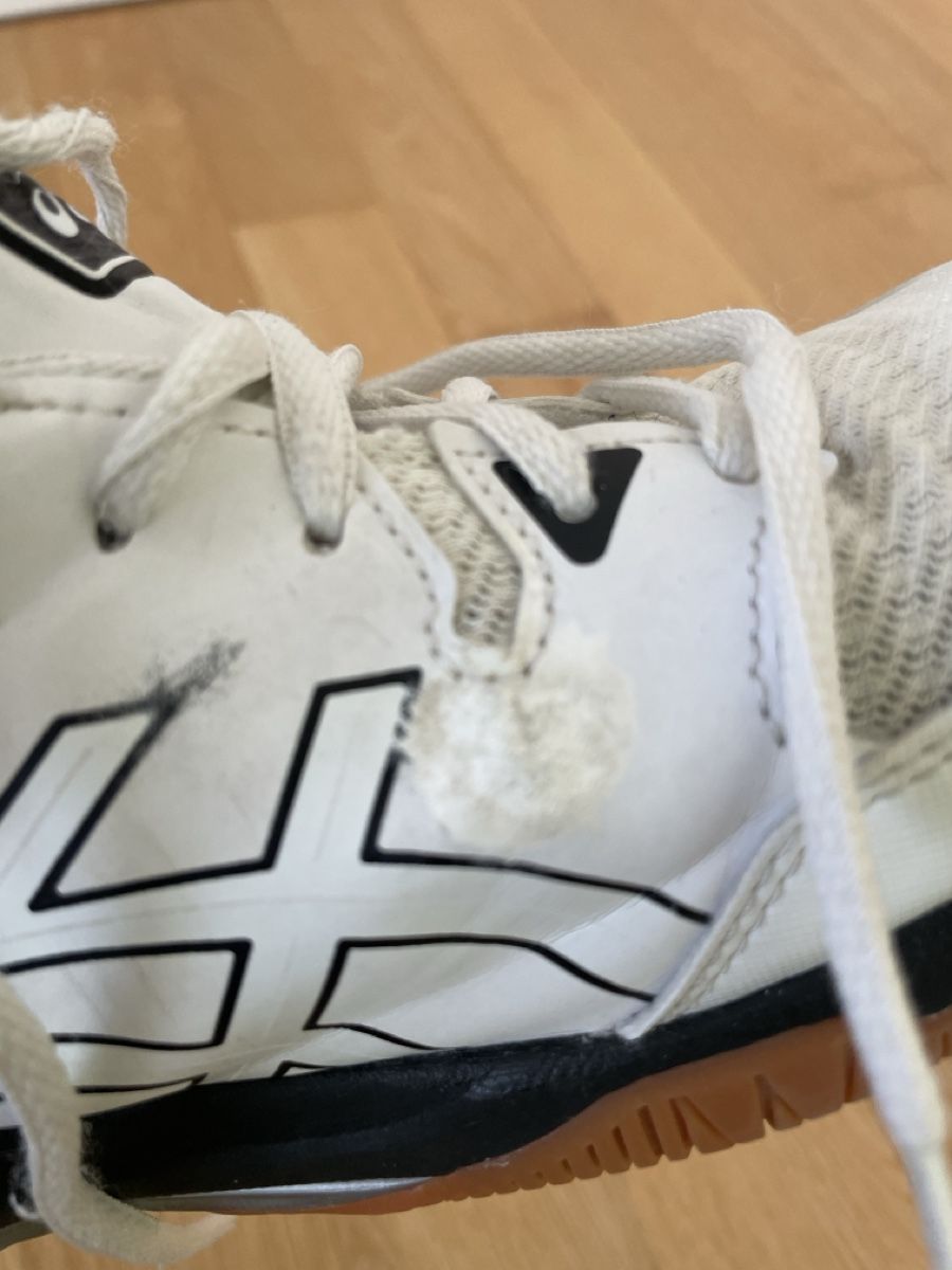 Asics Scarpe da uomo: Asics Hallenschuhe Gr. 43.5 – Usato da Allschwil venduto da DoRo7 4