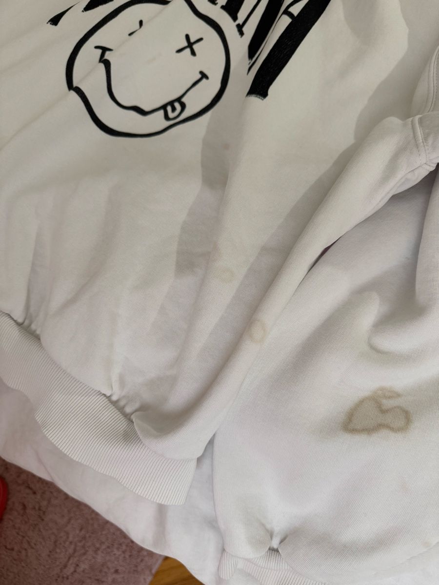 Bershka Pulls & Sweat-shirts: Sweat NIRVANA (marque Bershka)  – Défectueux à Tolochenaz par izz_7vdk 4