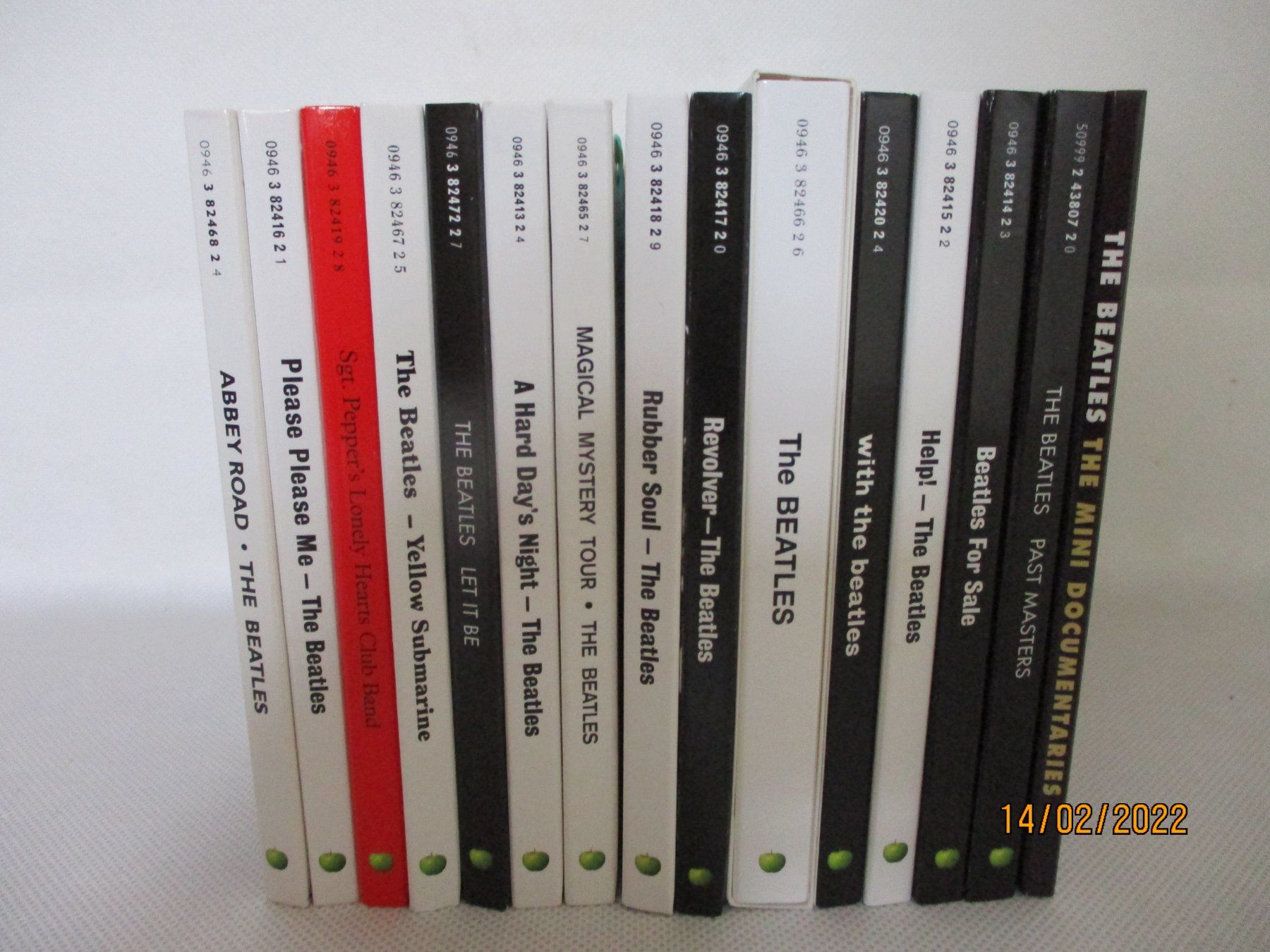 CD: 14 Beatles Alben, plus 1 DVD – Usato da Liestal venduto da Disc-Point 7