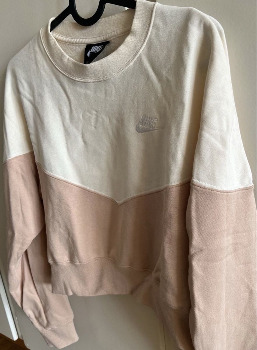 Nike Maglioni & Felpe: Nike Pullover Crop Top Neu! – Nuovo (secondo la descrizione) da Baden venduto da Tiffany6878 5