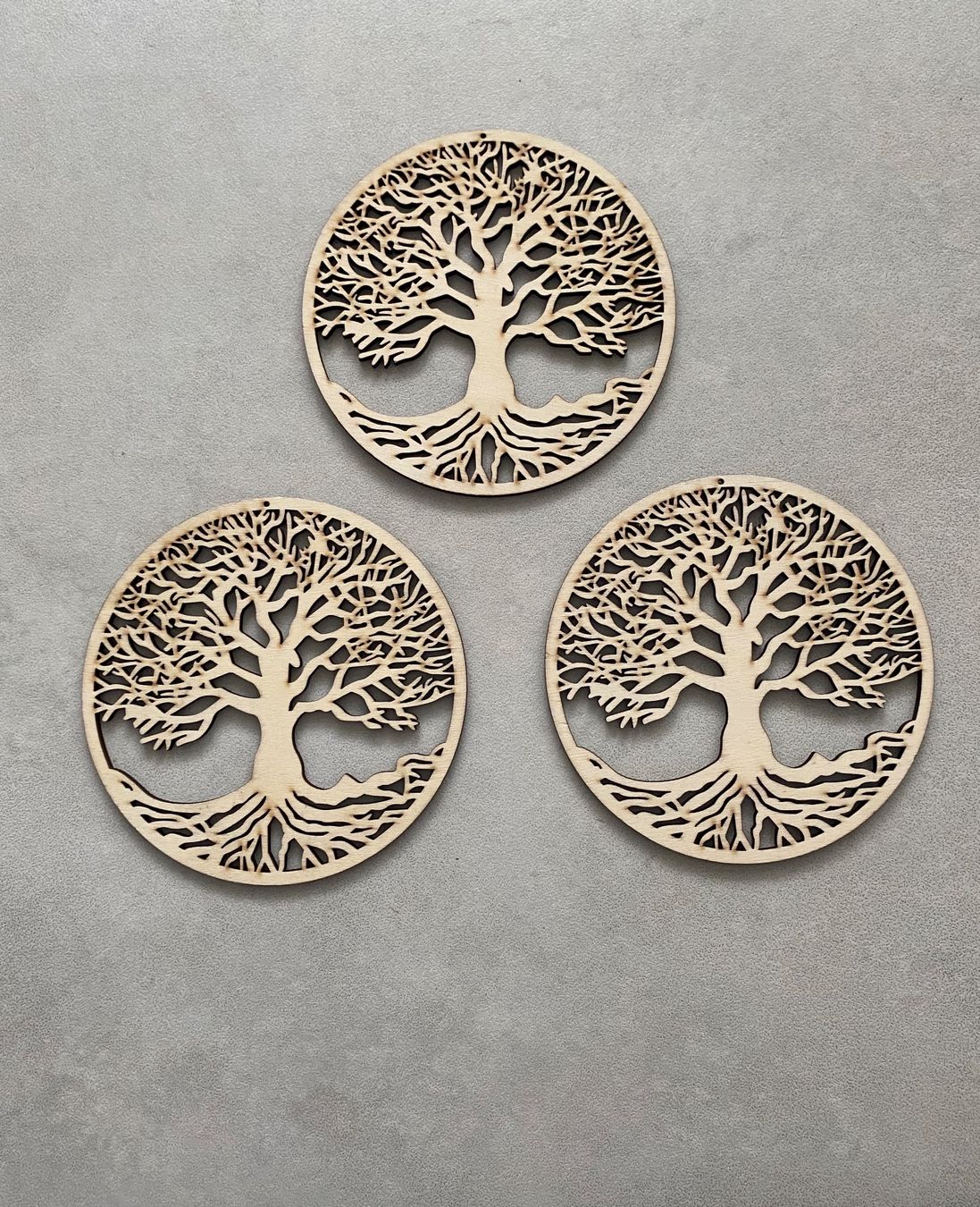 Toutes les décorations: 3x Baum des Lebens 14cm Holz – Neuf avec emballage d'origine à Spreitenbach par Brockiland-Flohmarkt