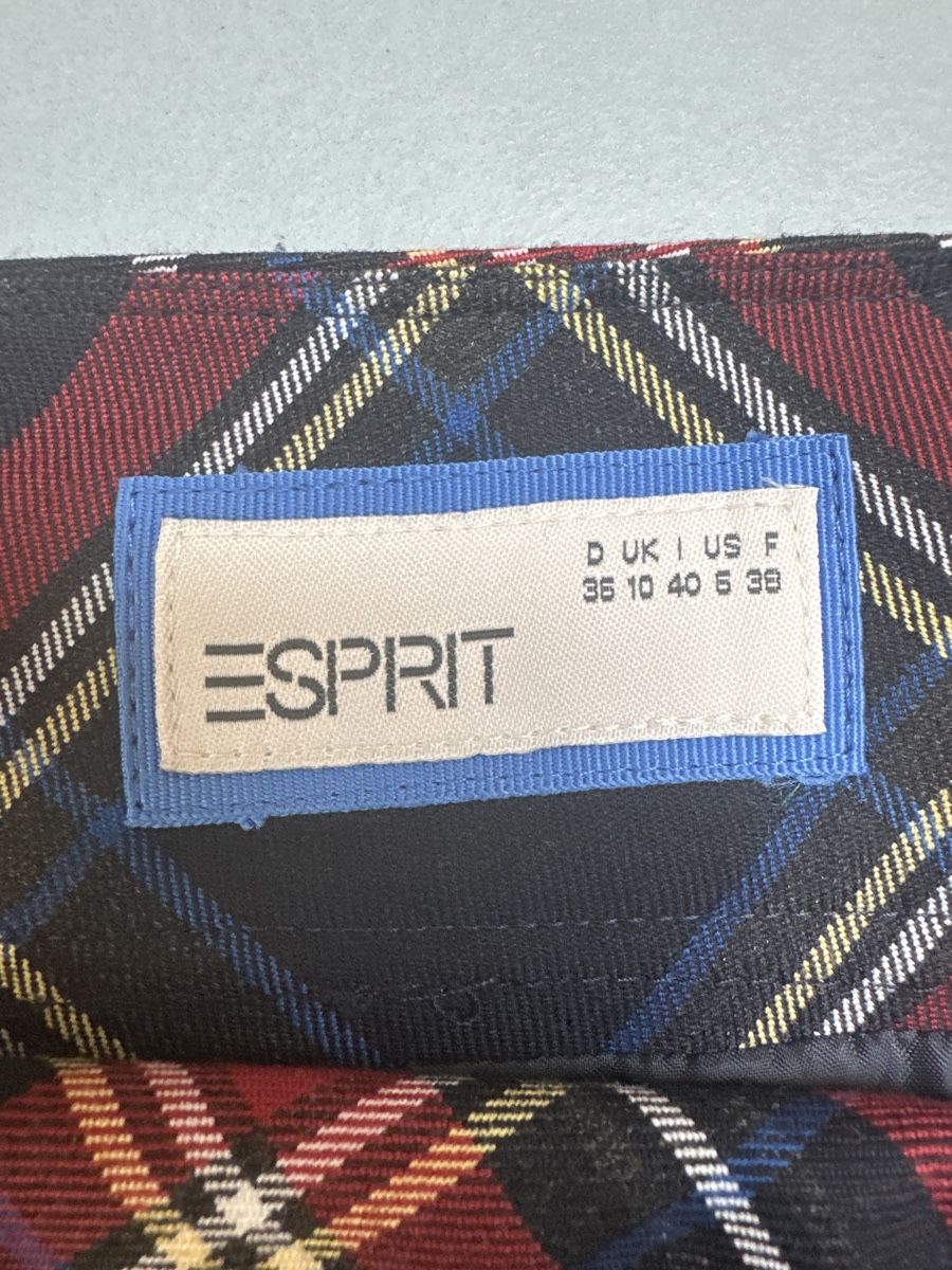 Esprit Röcke: Schottischer Minirock mit Karomuster - Grösse 38 Herbstlook – Gebraucht aus Leuk-Stadt von 2thcircle 4