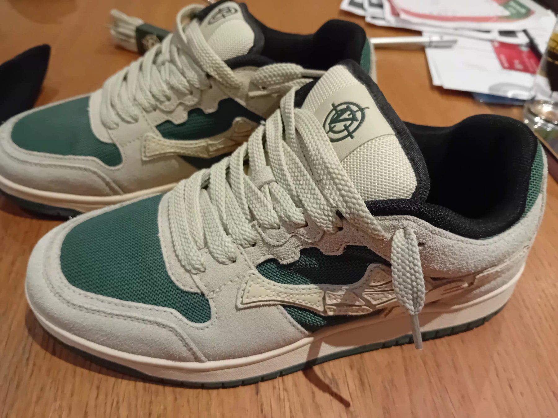 Chaussures hommes: Sneaker Vicinity Akimbo low green – Neuf avec emballage d'origine à Sennwald par Jondor1 1