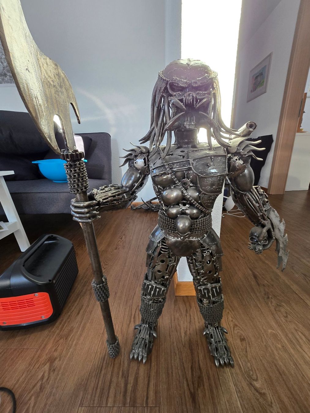 Statuette: Recycle Art "Grosser Krieger" – Usato da Egg (Flawil) venduto da cyrillswiss12