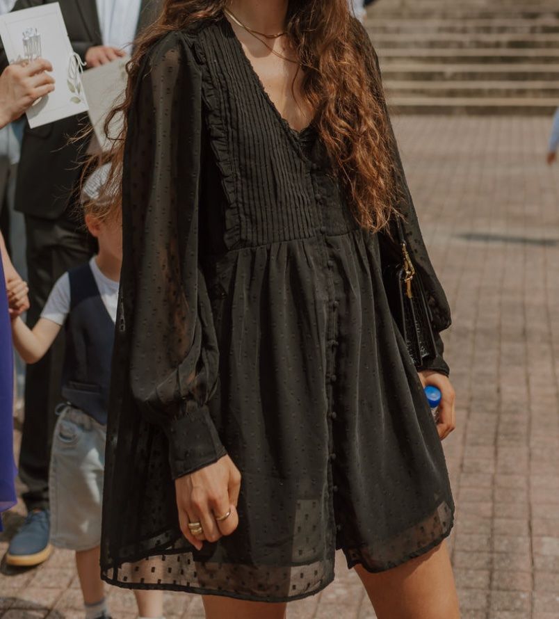 Vestiti: Kleid mit transparenten Ärmeln Gr. S – Nuovo (secondo la descrizione) da Bern venduto da QualitySecondHand