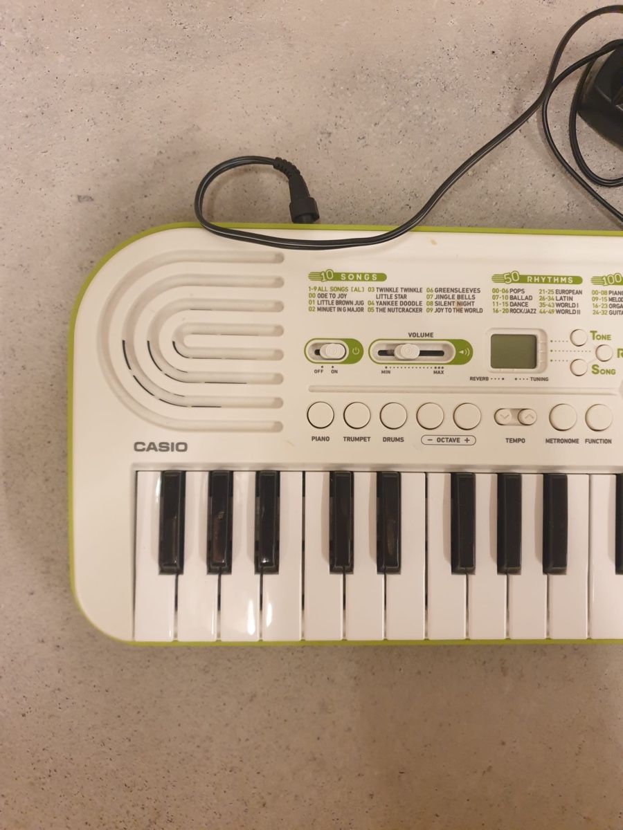 Giocattoli: Casio Casiotone SA50 – Usato da Rapperswil SG venduto da clemi81 2