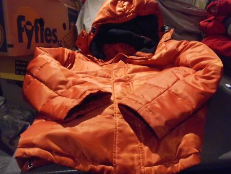 Jacke Grösse M, WE,orange, Kapuze abnehm