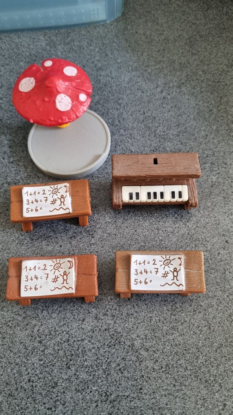 Schleich Jouets: accessoires pour Stroumpfs  ( 5 ) – D'occasion à La Chaux-de-Fonds par mikilo1