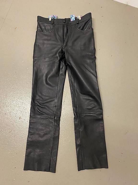 Pantaloni: Lederhose IXS, Motorradbekleidung – Usato da Spiegel b. Bern venduto da GET2691