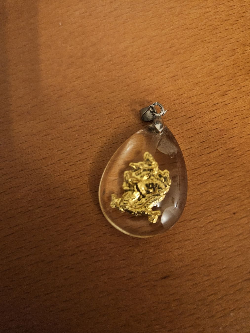 Ciondoli: gelbgold blätchen drache – Usato da Luzern venduto da mel_5lcm
