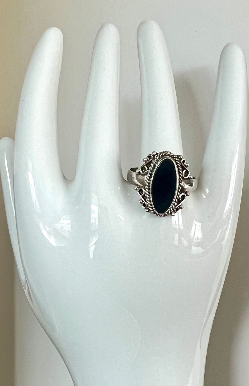 Anelli: Vintage Silber Ring mit Onyx Cabochon in Schiffchenform G59 – Usato da Ruswil venduto da artbyhand 5