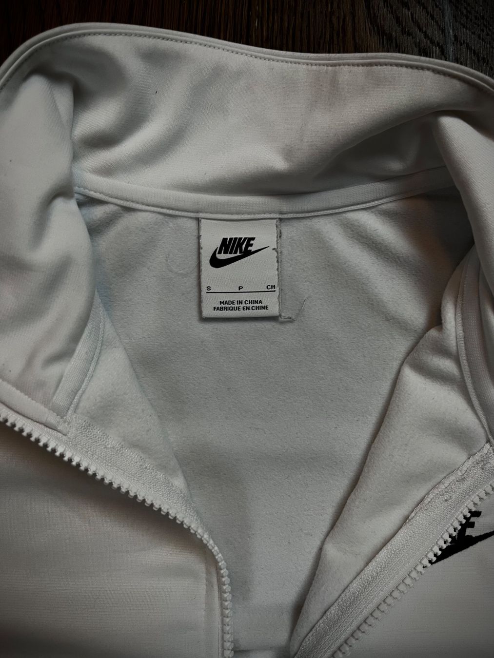 Nike Giacche: Weisse Nike Sportjacke – Nuovo (secondo la descrizione) da Lindau venduto da KT_Vintage 2