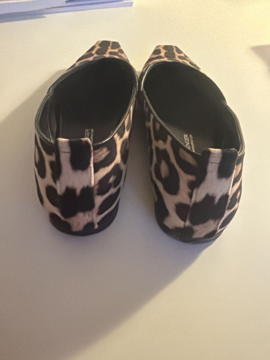Kennel + Schmenger Scarpe da donna: Kennel & Schmenger Slipper Leo-Look, Grösse 37 – Usato da Schaan venduto da son_fr365 3