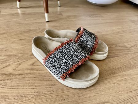 Inuikii | Slider | Sandalen | Gr. 36