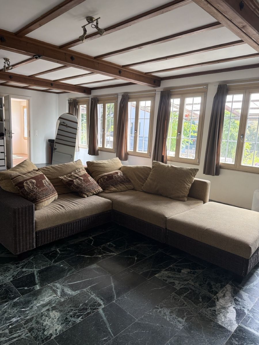 Sofas: Beiges Ecksofa mit Hocker – D'occasion à Glattfelden par Sparina 3