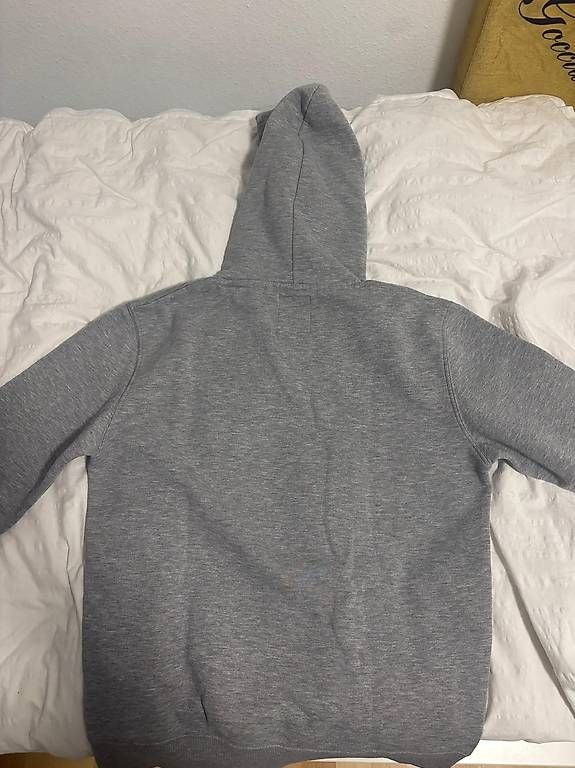 Pullover & Sweatshirts: Alpha Industrie Hoodie – Gebraucht aus Wetzikon ZH von cet_6fbf 1
