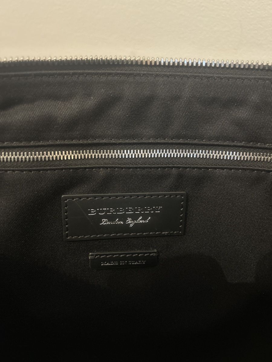 Burberry Valigie & Borse: Burberry barrow briefcase - NEW – Nuovo e nell'imballaggio originale da Montreux venduto da kingfisherbeach 2