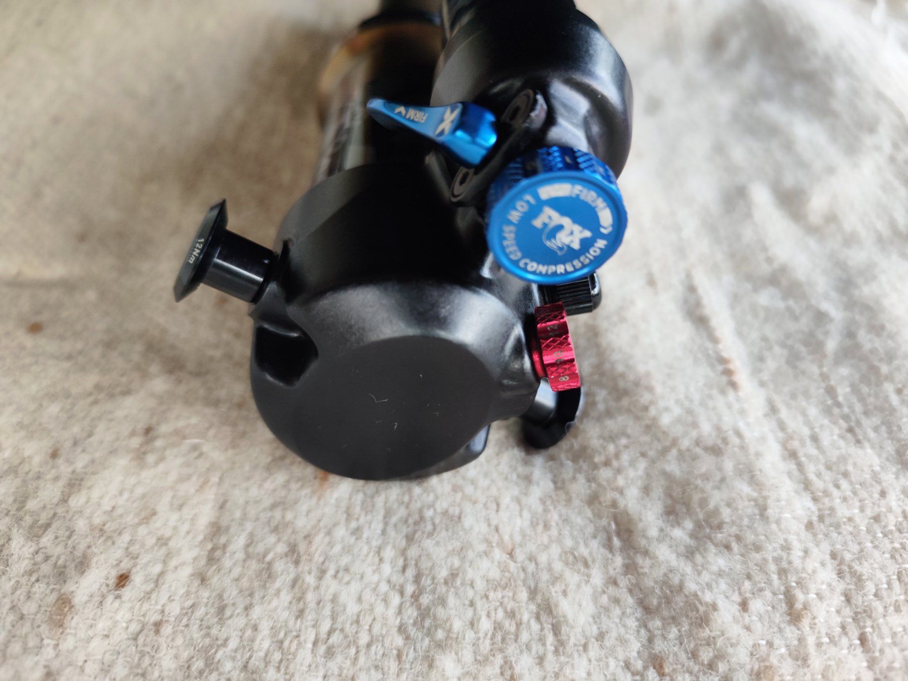 Fox Pièces détachées: FOX FLOAT X Factory Series Cashima Hinterbaudämpfer – D'occasion à Wiezikon b.Sirnach par lis_5t85 5