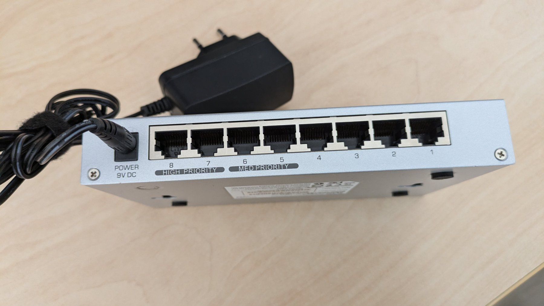 Zyxel Hub & Switch: Zyxel GS-108B v2 - 8 Ports – Usato da Staufen venduto da Fleby84 1
