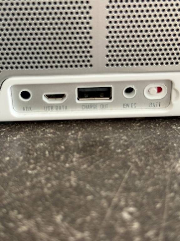 Lautsprecher: Enceinte Bluetooth portable RIVA S  Son haut de gamme – Gebraucht aus La Croix-de-Rozon von phi_v6p8 4