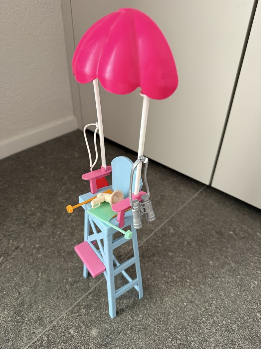 Bambole: Barbie Pferd und Rettungsschwimmerin – Usato da Richterswil venduto da Schoetto 2
