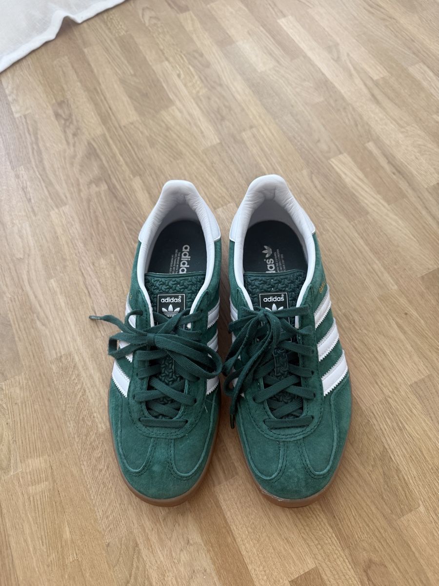 Scarpe da donna: Adidas Gazelle Sneaker Grösse 37.5 – Nuovo (secondo la descrizione) da Zürich venduto da Bianca111_ 1