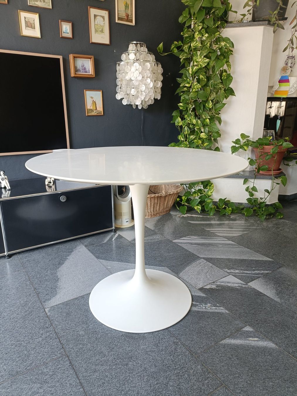 Knoll Tische: Knoll Saarinen Tisch – Gebraucht aus Schmitten FR von oldtimer82 1