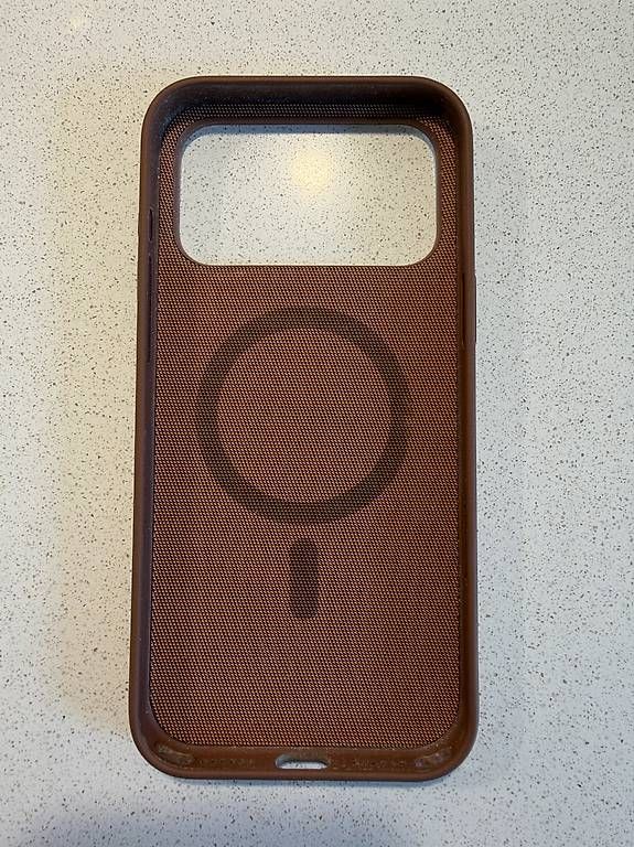 Apple Covers & Schutzfolien: Apple TechWoven Case iPhone 17Pro Max – Gebraucht aus Zürich von kev_c7pp 1