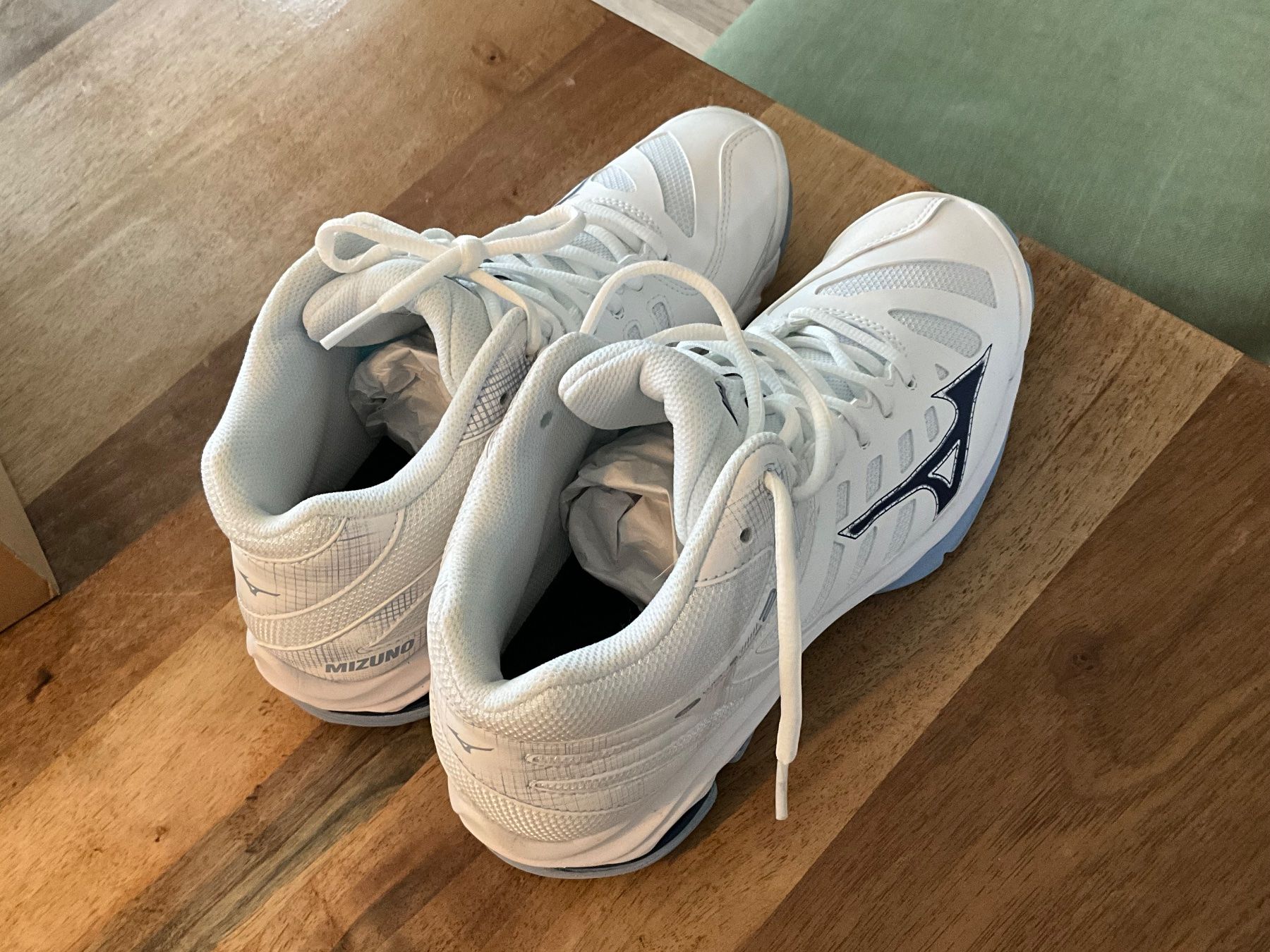 Mizuno Scarpe da donna: Hallen Turnschuh – Nuovo e nell'imballaggio originale da Thun venduto da tho_l6tf 2