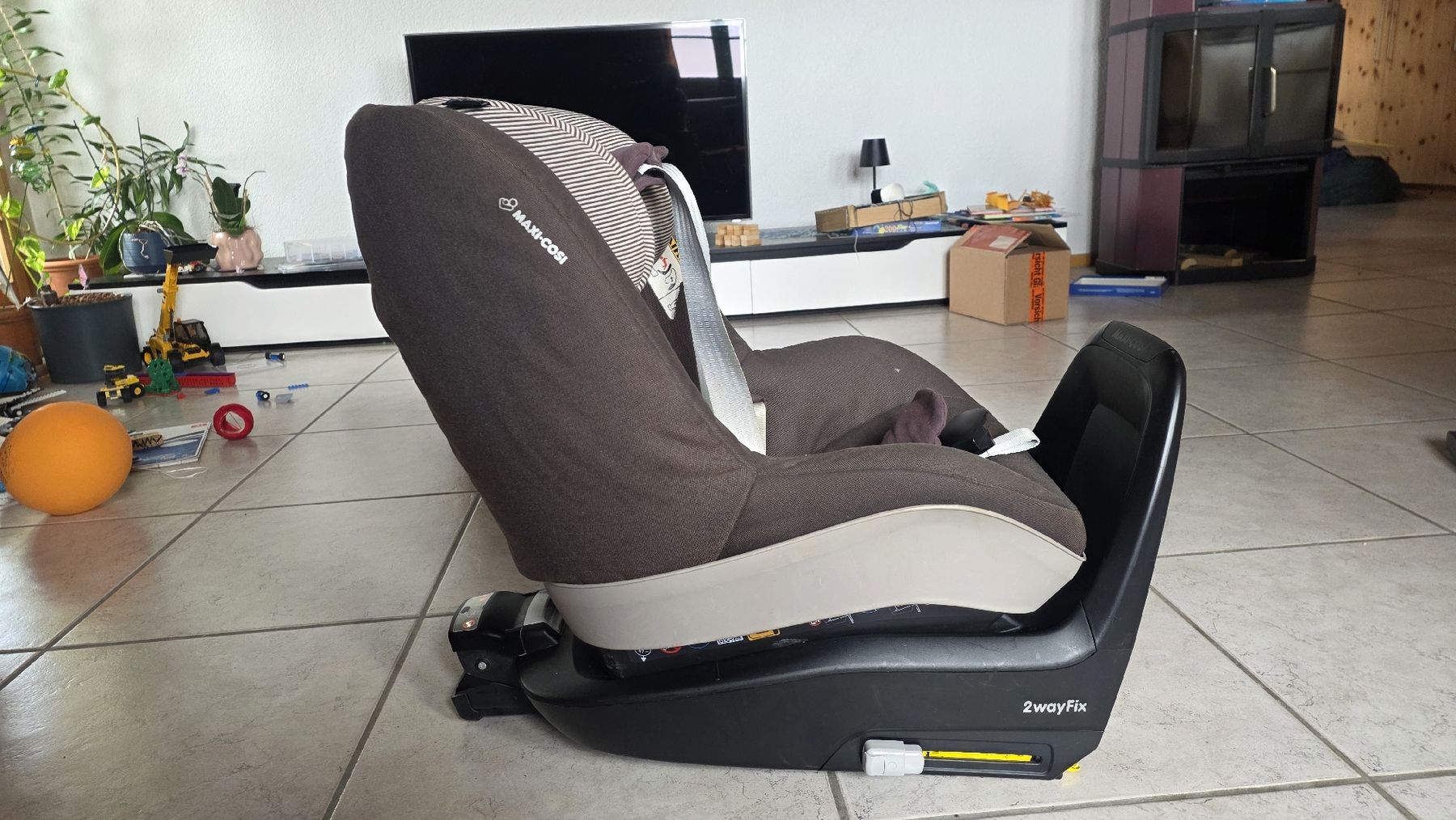 Maxi-Cosi Seggiolini per auto: maxi-cosi Kindersitz – Usato da Geiss venduto da Giovanoli23 3