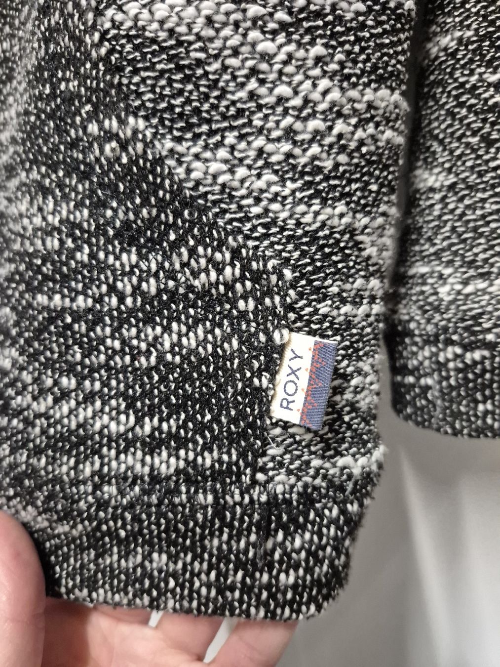 Roxy Vestes: ROXY Jäggli Jacke Gr.M, Azteken-Muster – D'occasion à Merligen par muss_haben 6