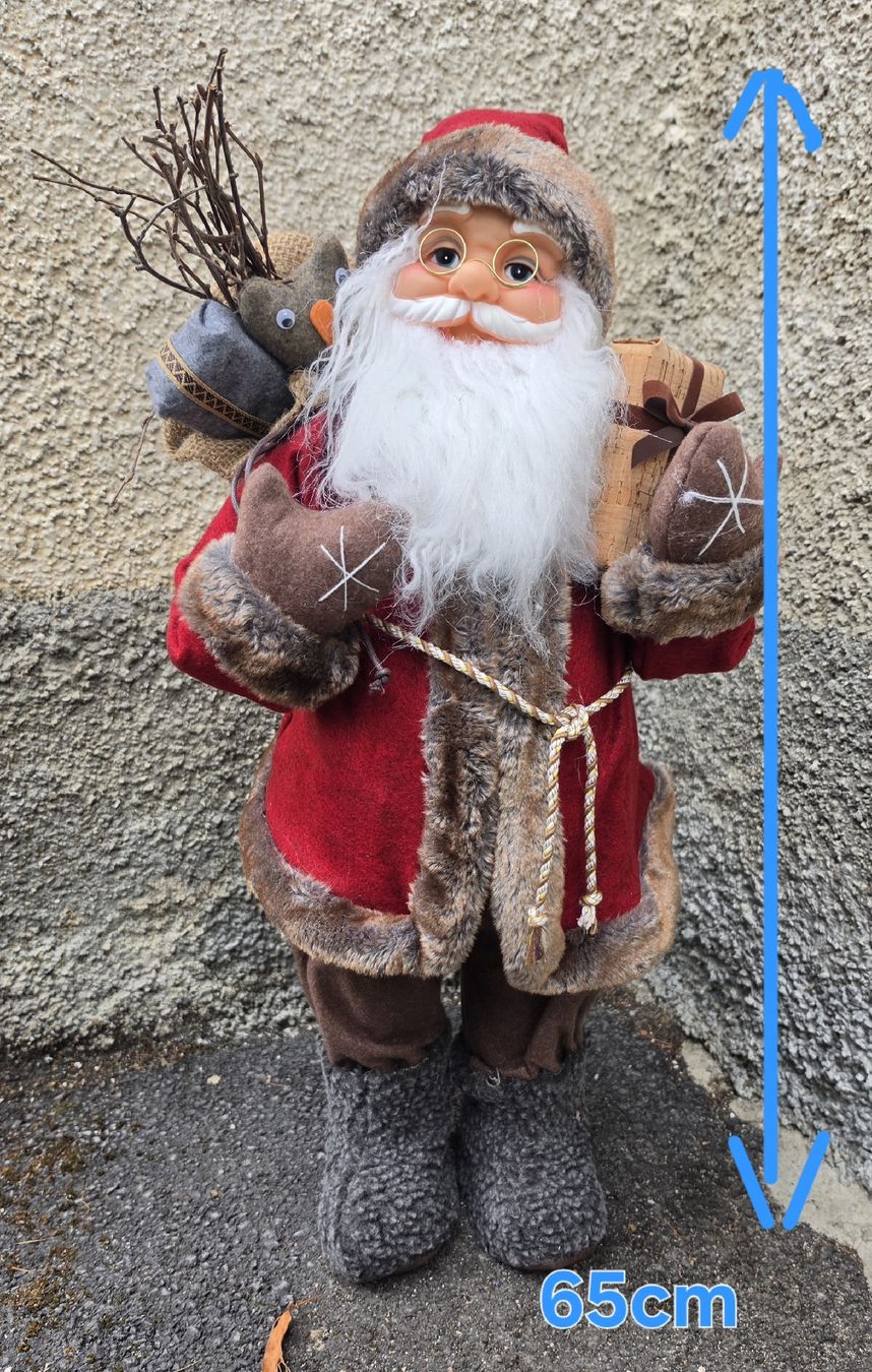 Figuren: Père Noël. – Neu (gemäss Beschreibung) aus Bevaix von Nounoursch