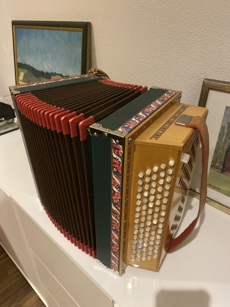 Instruments de musique: Schwyzerörgeli  – D'occasion à Belp par perlenqueen 2