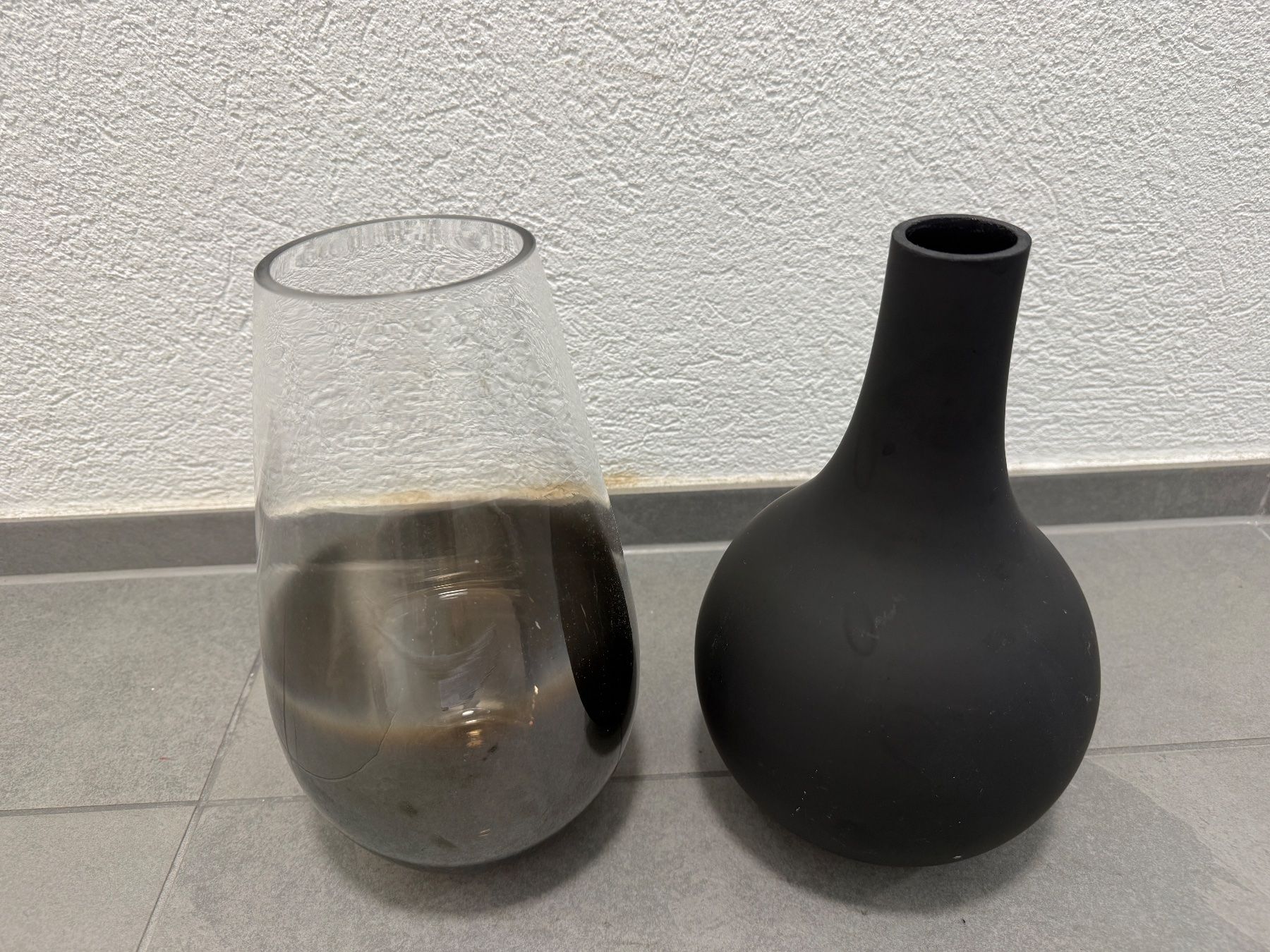 Micasa Vase & Récipients: 2x Grosse Vasen mit Kunstblumen – D'occasion à Schönenwerd par d.chiara 1