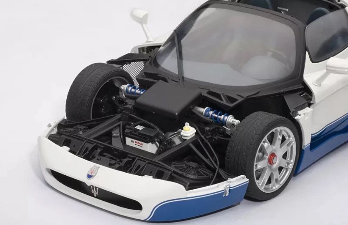 Autoart Modellautos: Maserati MC12 1:18 AutoArt – Neu (gemäss Beschreibung) aus Schänis von retail_rover 3
