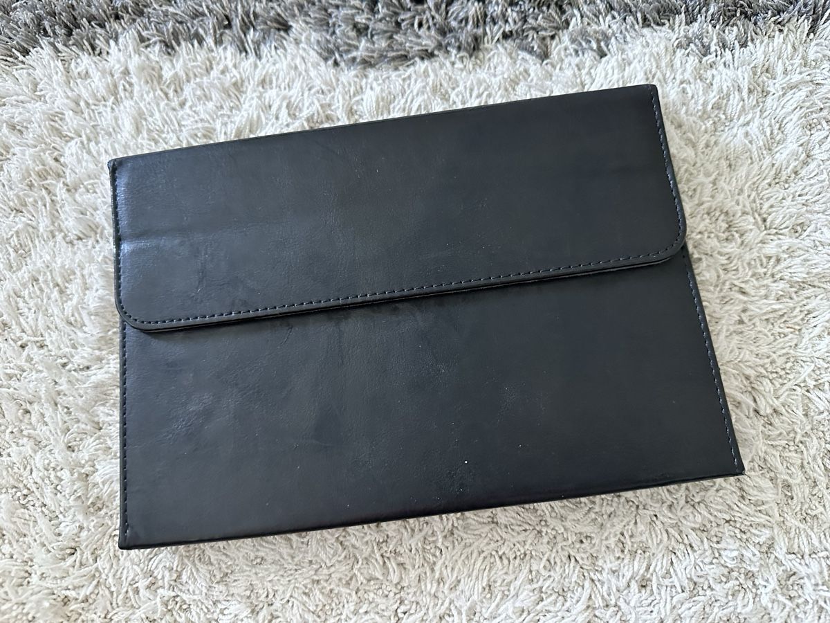 Claviers: Bluetooth Tastatur Schwarz mit Schutzhülle – D'occasion à Thalwil par Thommy_nau 6