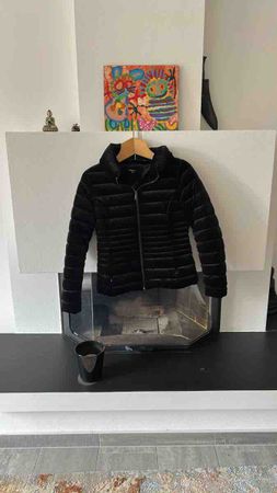 Veste matelassée en velours noire, état comme neuf