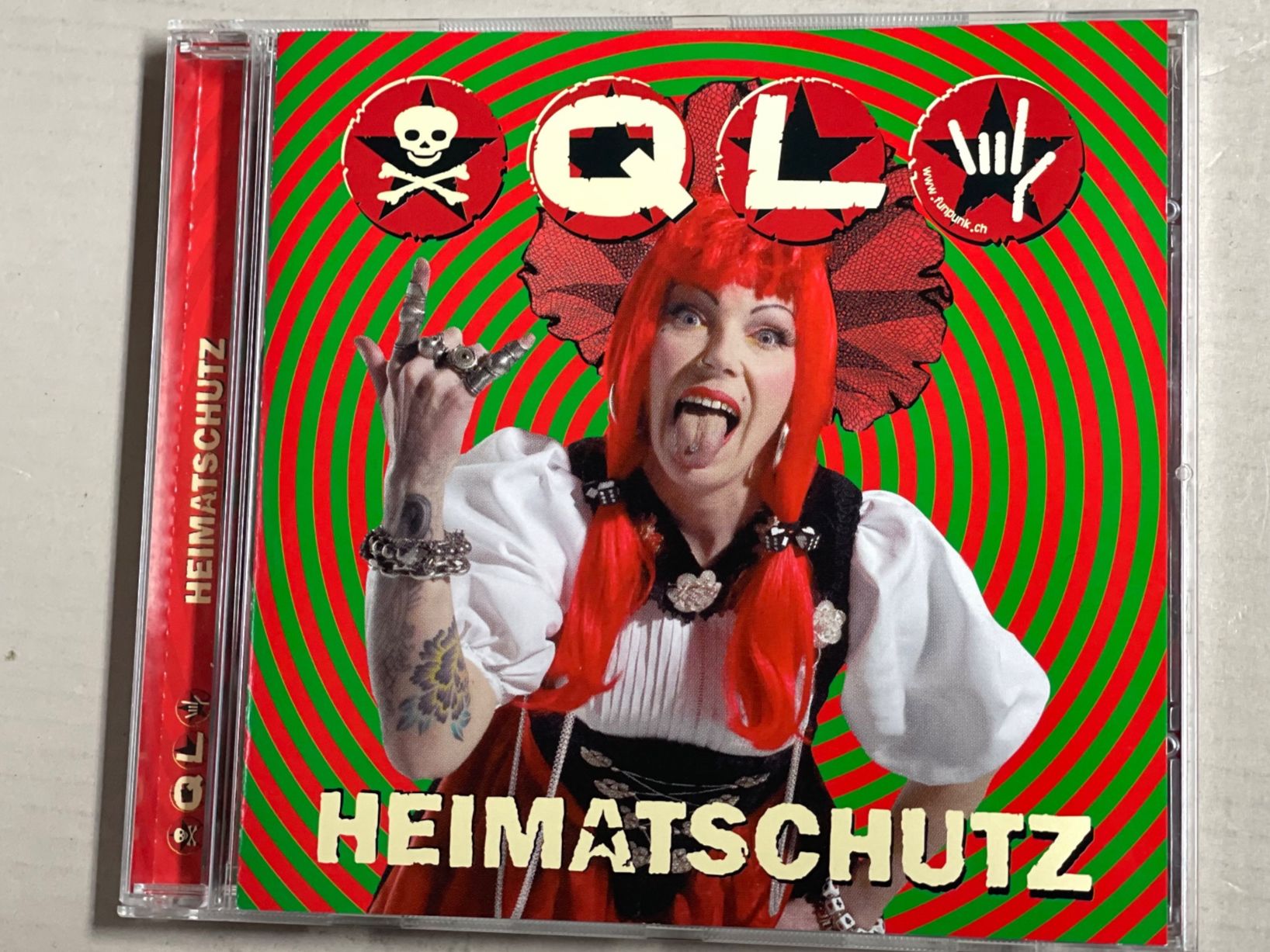 CD: QL-Heimatschutz – Usato da Muri b. Bern venduto da AdidasCollector 4