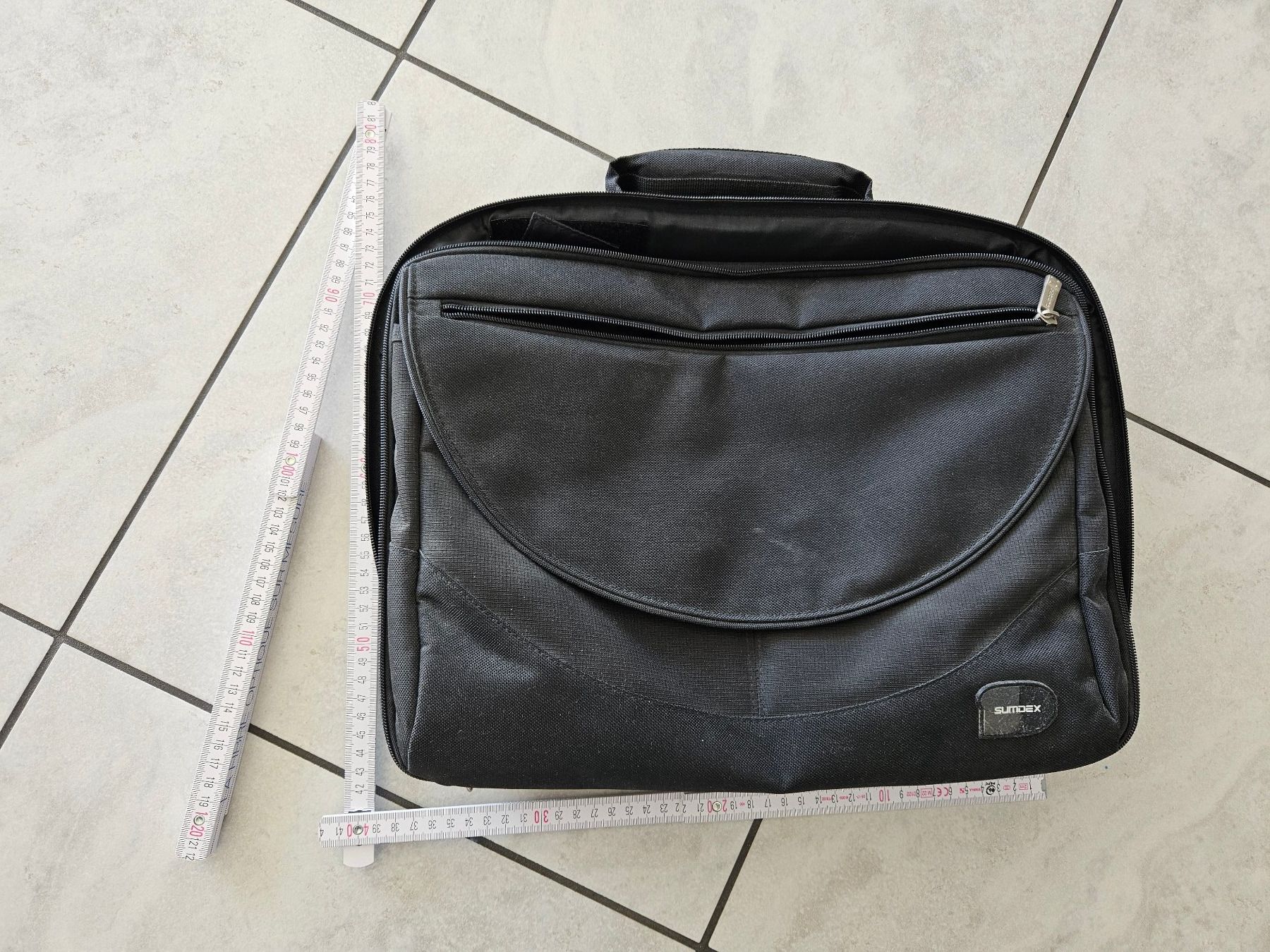 Borse: Laptop Tasche – Nuovo (secondo la descrizione) da Wauwil venduto da seriously3 5