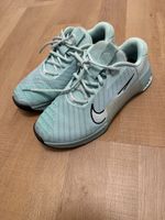 Nike Trainingsschuhe türkis, Grösse 40.5 - Top Zustand!