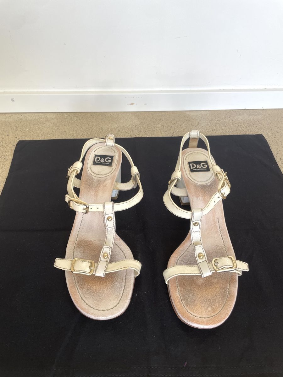 Dolce & Gabbana Damenschuhe: D&G Sandalen – Gebraucht aus Stäfa von Nicole093