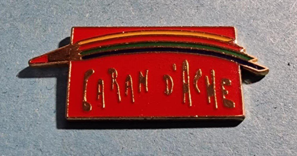 Caran D'Ache Plaquettes & Badges: Pin Caran d' Ache – D'occasion à Härkingen par specialshapes