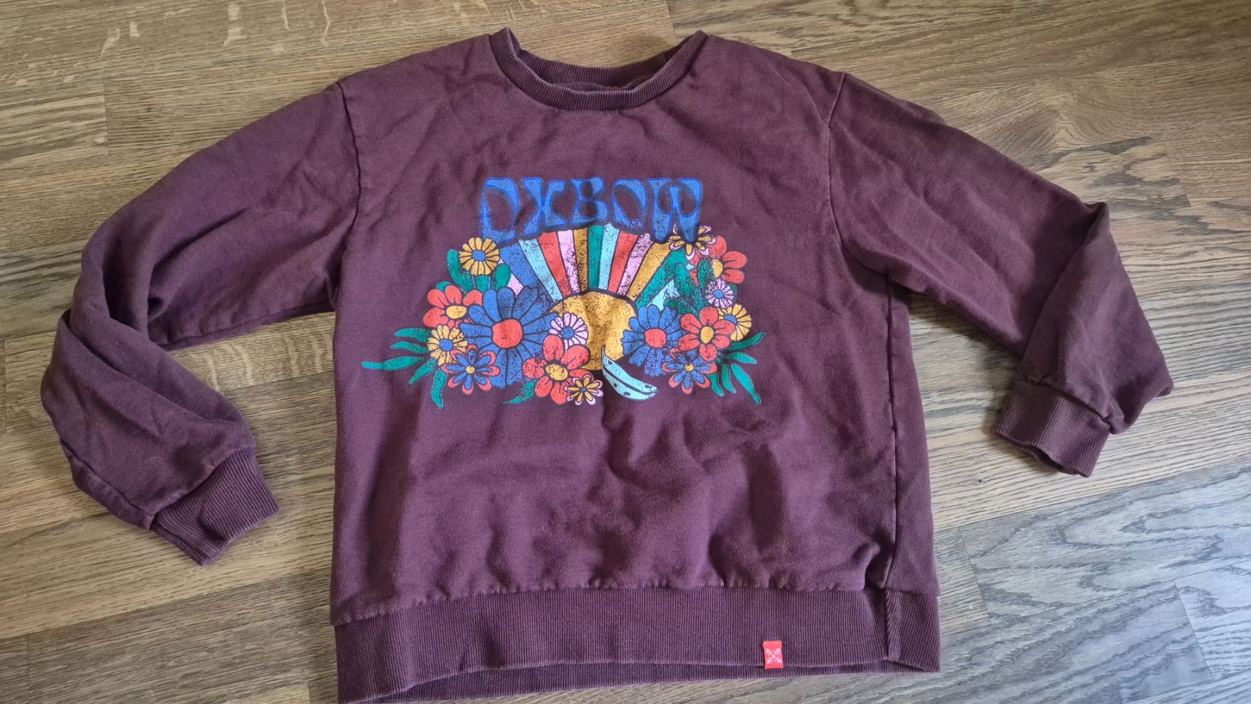Oxbow Pullover & Sweatshirts: Burgundy Oxbow sweater size S – Gebraucht aus Zürich von monadiederich