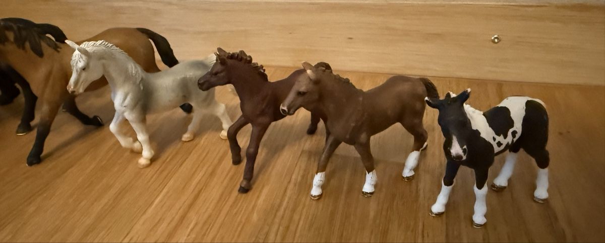 Schleich Giocattoli: 7 Schleich Pferde – Usato da Ostermundigen venduto da airline-trolley 2