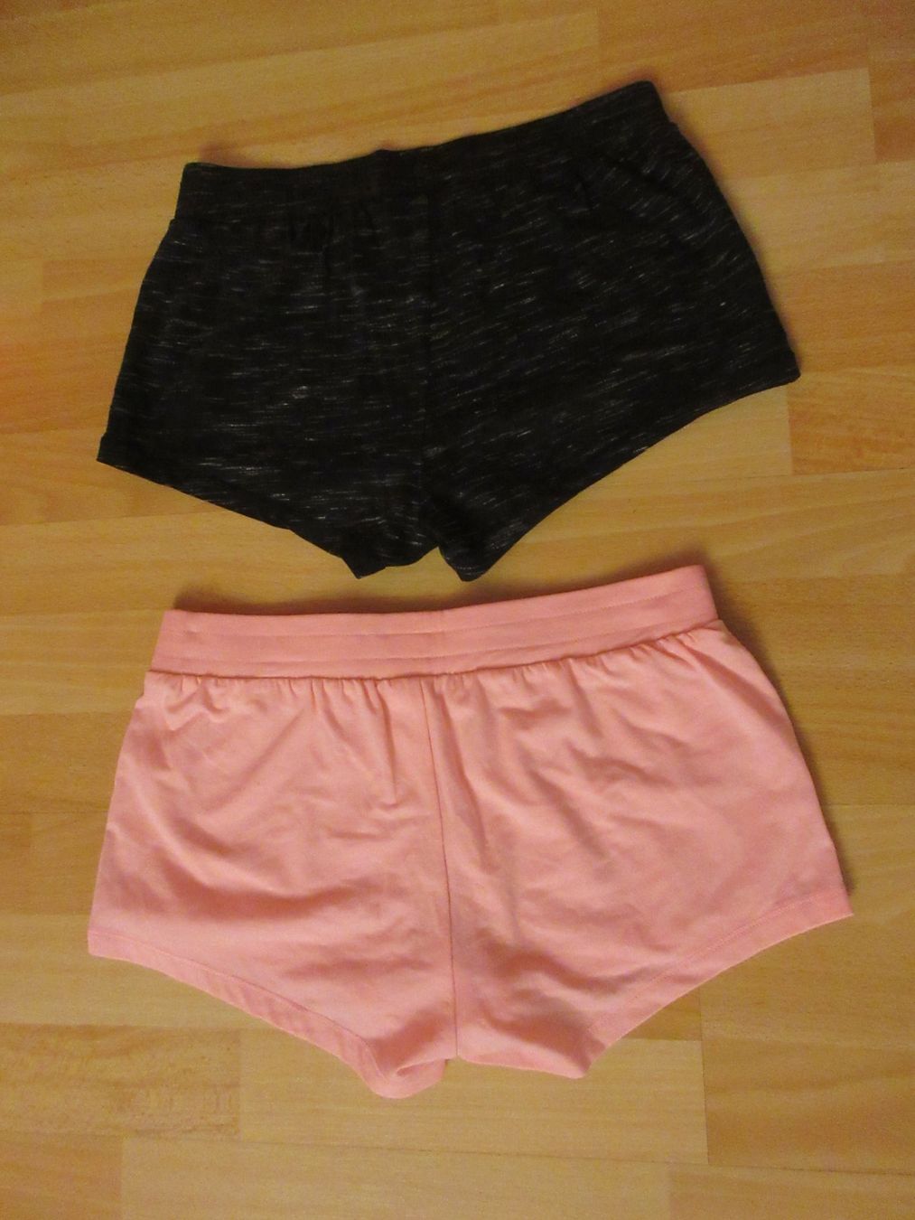 C&A Pantaloni: Kurze Shorts Grösse 158 – Usato da Kaisten venduto da renault015 1