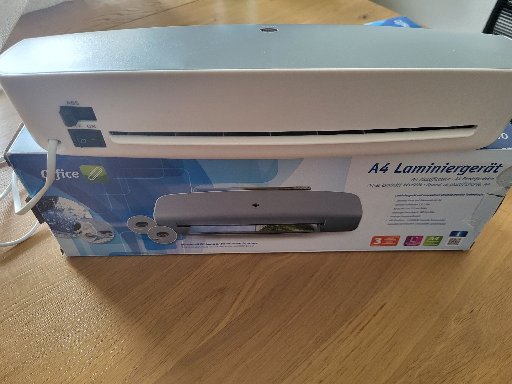 Laminiergeräte: Plastificatrice A4 - Perfetta per documenti importanti! – Gebraucht aus Uster von Dada_g556 2