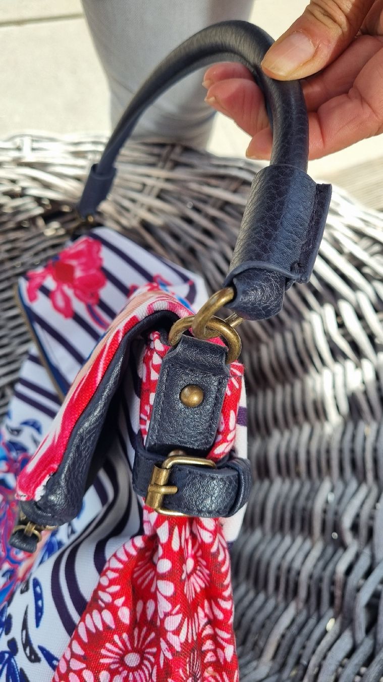 Desigual Borse da donna: sac bandoulière DESIGUAL – Nuovo (secondo la descrizione) da Corbeyrier venduto da Lalaland99 7
