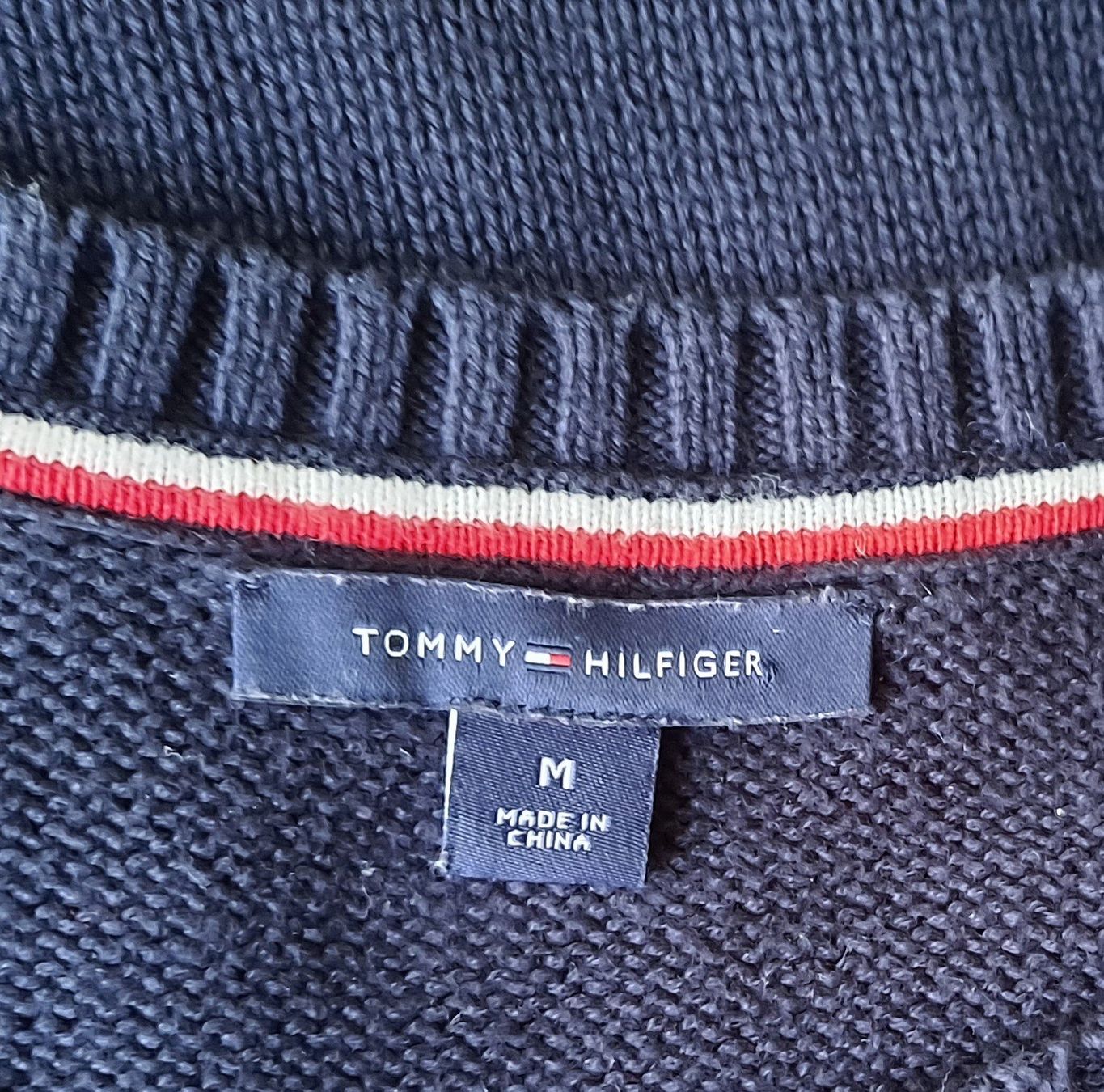 Tommy Hilfiger Maglioni & Felpe: Tommy Hilfiger Herren Pullover Gr. M – Usato da Liestal venduto da Mas-Y-Mas 5