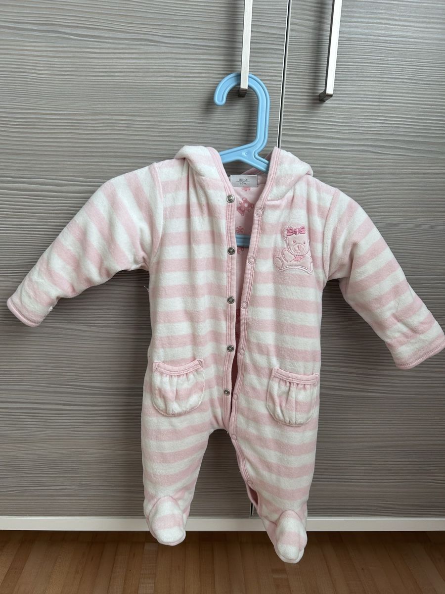 Strampler: Baby Overall/Strampler Gr.56 – Gebraucht aus Vordemwald von has_796n