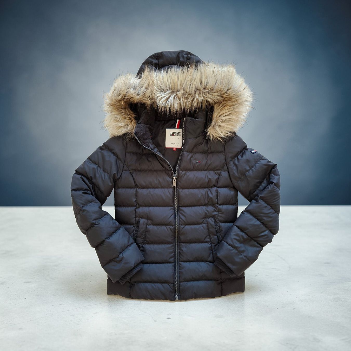 Tommy Hilfiger Giacche: Doudoune Tommy Hilfiger taille S - – Usato da Renens VD venduto da ser_j2fn